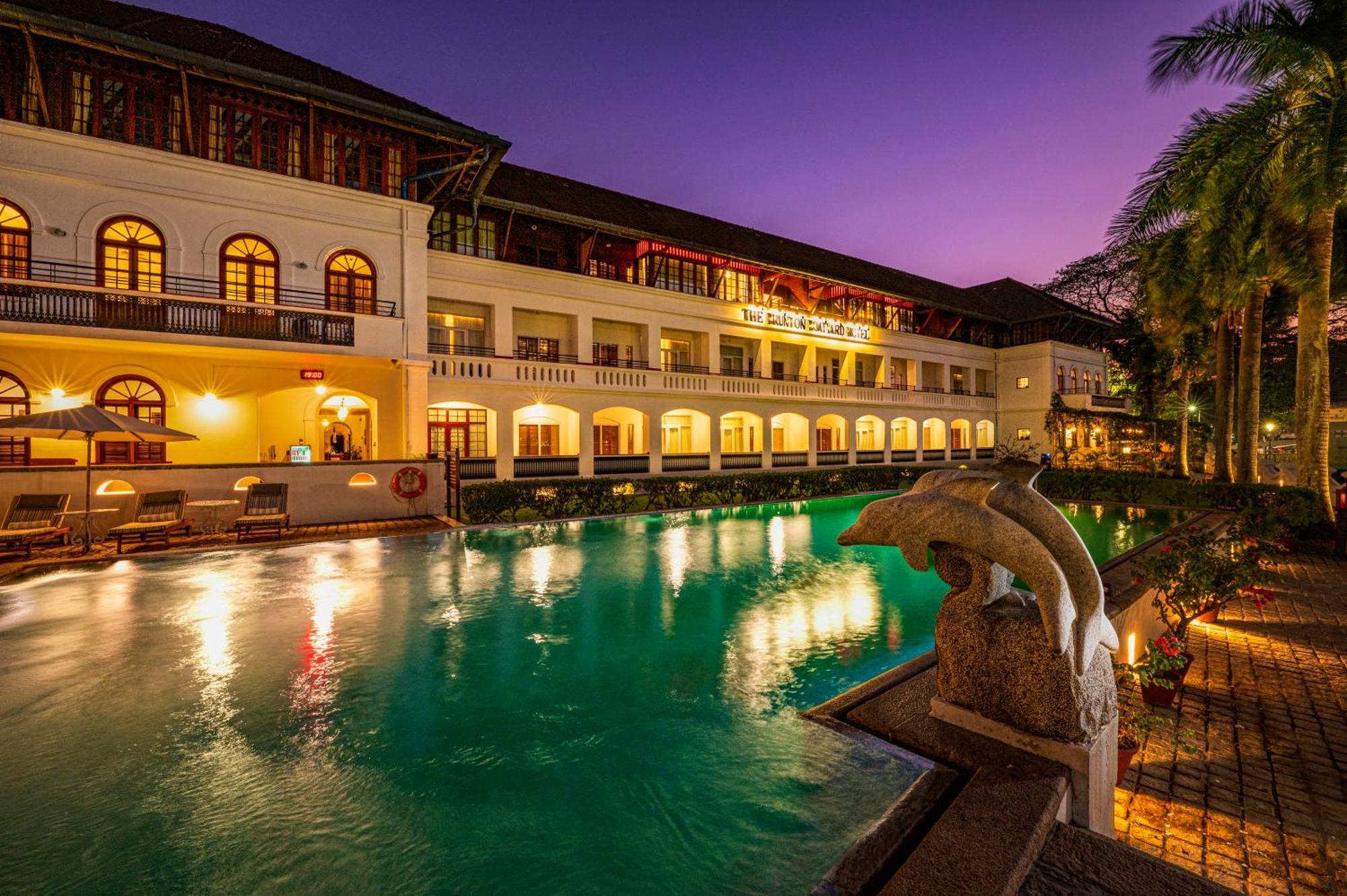 Brunton Boatyard - A Cgh Earth Experience Kochi Exterior foto